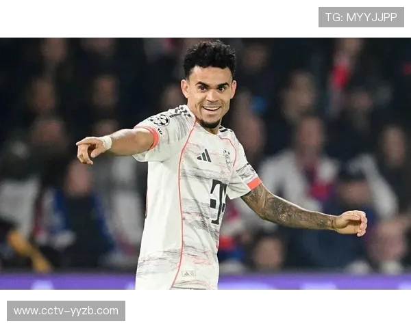 路易斯·迪亚斯：从梅开二度到红牌罚下，一夜天堂地狱